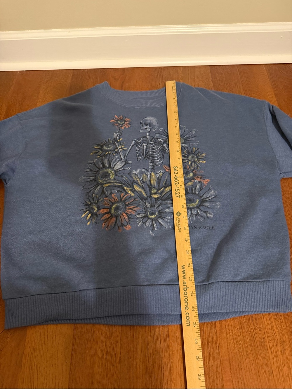 American Eagle Skeleton Floral Sweatshirt Large Blue Crewneck Oversized Fleece - Picture 4 of 7